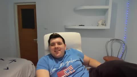 Snapshot of basystem8 chatting on January 17, 1:03 pm BASY online show from January 17, 1:03 pm
