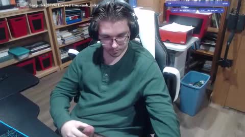 Ricky online show from November 30, 4:11 pm