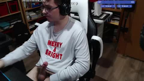 Ricky online show from March 22, 1:14 pm