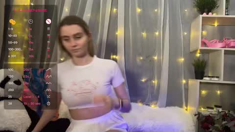 Snapshot of batewithkate chatting on January 17, 6:54 pm Katrin online show from January 17, 6:54 pm