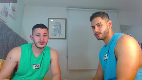 batmayrobin6 online show from February 27, 2:32 am