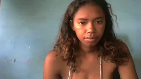 Snapshot of bautty_good chatting on February 16, 9:49 am BELLAH online show from February 16, 9:49 am