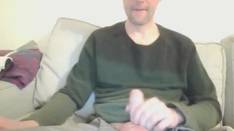 Snapshot of bayern_xl chatting on April 12, 7:19 pm bayern_xl online show from April 12, 7:19 pm