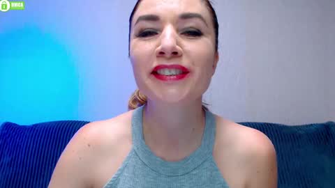 Snapshot of bb__bonami_ chatting on December 18, 3:00 pm bb__bonami_ online show from December 18, 3:00 pm