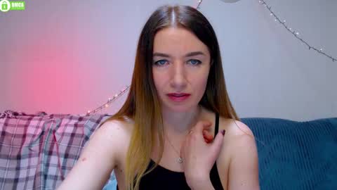 Snapshot of bb__bonami_ chatting on January 5, 5:27 pm bb__bonami_ online show from January 5, 5:27 pm