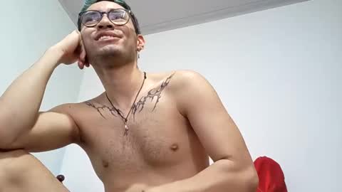 Snapshot of bbalexxx chatting on December 20, 8:45 pm alex independent model   ig bbalexmoon online show from December 20, 8:45 pm