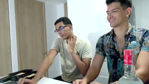 Snapshot of bbbeachboy chatting on September 16, 10:55 pm Valentino online show from September 16, 10:55 pm