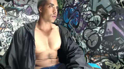 Justin online show from February 23, 11:58 pm