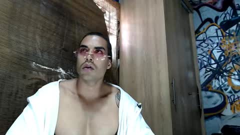 Justin online show from October 1, 5:41 pm