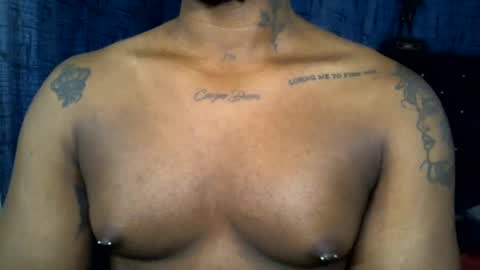 Snapshot of bbc_muscular chatting on March 2, 9:22 pm camilo online show from March 2, 9:22 pm