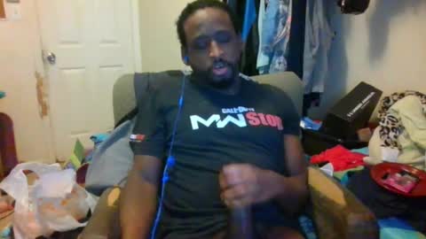 rocker n queen online show from December 15, 8:47 pm