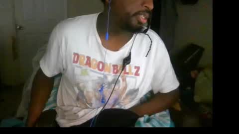 rocker n queen online show from December 25, 4:43 pm