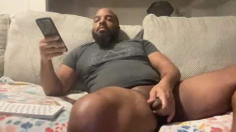 Snapshot of bbcfun44 chatting on December 5, 5:59 am Zaddy online show from December 5, 5:59 am