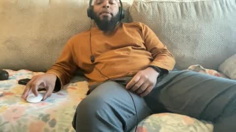 Snapshot of bbcfun44 chatting on January 8, 6:20 pm Zaddy online show from January 8, 6:20 pm