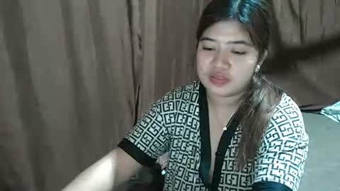 Snapshot of bbflower29 chatting on April 15, 7:58 pm bbflower29 online show from April 15, 7:58 pm