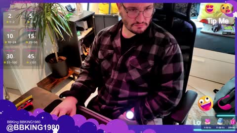 Snapshot of bbking1980 chatting on December 10, 11:43 am CallMeDaddy online show from December 10, 11:43 am