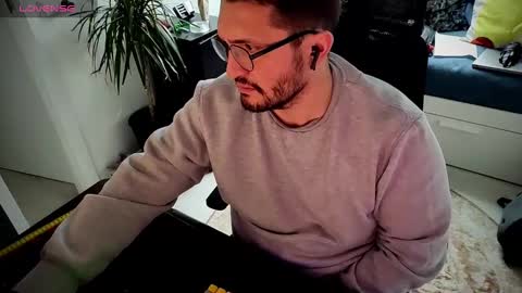 Snapshot of bbking1980 chatting on December 11, 1:06 pm CallMeDaddy online show from December 11, 1:06 pm