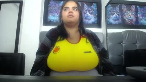 Snapshot of bbw_sharol chatting on July 9, 12:09 pm bbw_sharol online show from July 9, 12:09 pm