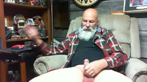 bbwlvr16 online show from December 27, 10:37 pm