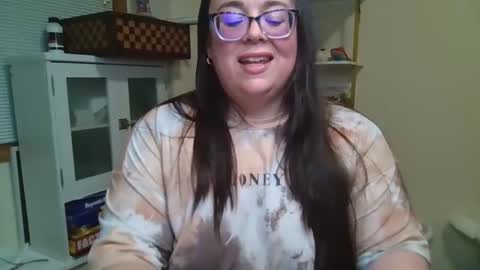 Snapshot of bbwsophiecooks chatting on May 9, 12:27 am Sophie BBW online show from May 9, 12:27 am