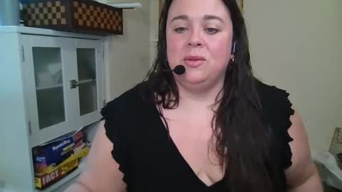 Snapshot of bbwsophiecooks chatting on May 21, 2:24 pm Sophie BBW online show from May 21, 2:24 pm