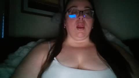 Snapshot of bbwsophiecooks chatting on May 23, 10:08 am Sophie BBW online show from May 23, 10:08 am