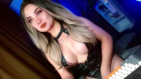 bby_lexielore69 online show from September 10, 11:16 pm