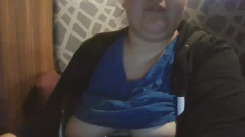 Snapshot of bbymariie chatting on June 18, 9:09 am Bbymariie online show from June 18, 9:09 am