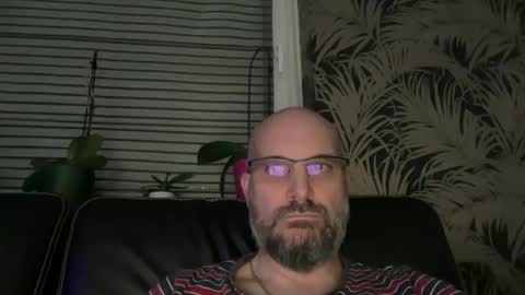 Snapshot of bcbg68 chatting on November 2, 12:51 pm bcbg68 online show from November 2, 12:51 pm