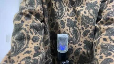 bdever7 online show from December 4, 8:23 am