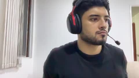 bdever7 online show from April 18, 1:42 am