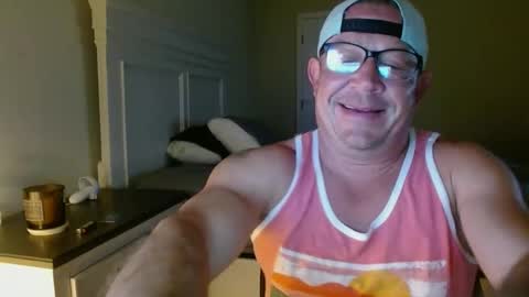 bdon1977 online show from September 9, 2:33 am