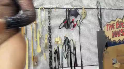 Snapshot of bdsm_meduza chatting on February 16, 5:03 am Meduza online show from February 16, 5:03 am