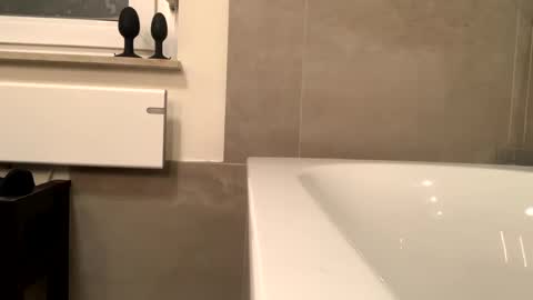 bdsm_toyboy online show from February 26, 10:20 pm