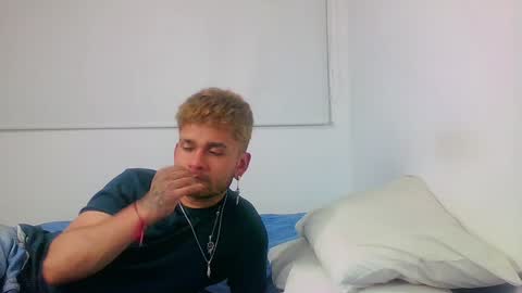 Sara  Juan online show from December 31, 12:54 am