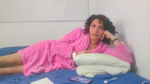 Sara  Juan online show from January 10, 5:26 am