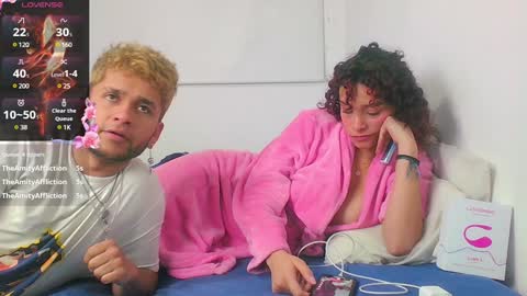 Sara  Juan online show from January 12, 7:00 am