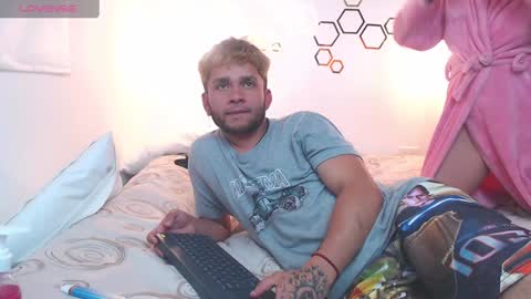 Sara  Juan online show from January 19, 4:54 am