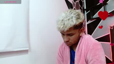 Sara  Juan online show from February 27, 5:45 am