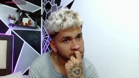 Sara  Juan online show from March 11, 2:32 am