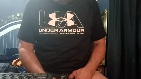 Snapshot of beaatoffbob chatting on November 27, 9:44 am beaatoffbob online show from November 27, 9:44 am