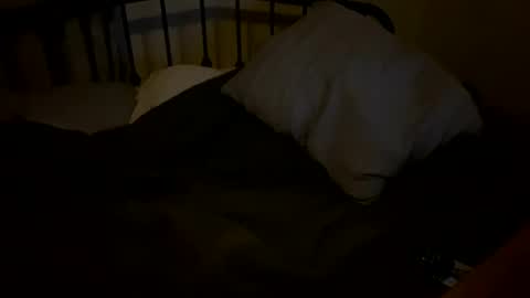 BeachyMILF online show from October 5, 2:54 am