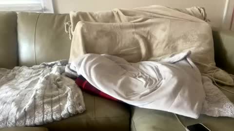 BeachyMILF online show from October 21, 2:29 pm