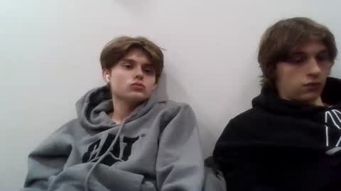 Snapshot of bearandtwink69 chatting on December 22, 11:46 pm bearandtwink69 online show from December 22, 11:46 pm