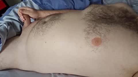 Snapshot of bearsarehot99 chatting on February 19, 10:20 pm bearsarehot99 online show from February 19, 10:20 pm