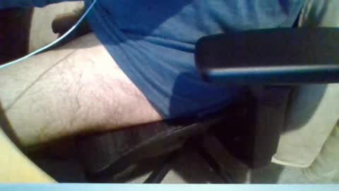 Snapshot of bearyuncut chatting on May 22, 12:11 pm bearyuncut online show from May 22, 12:11 pm