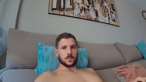 Snapshot of beastcumcam chatting on September 13, 1:55 pm beastcumcam online show from September 13, 1:55 pm