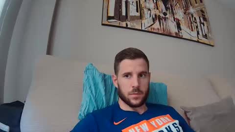 Snapshot of beastcumcam chatting on October 25, 1:18 pm beastcumcam online show from October 25, 1:18 pm