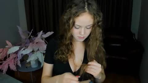 BeatriceWild online show from November 6, 11:11 am