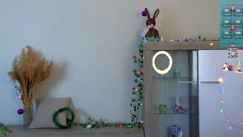 Kate online show from December 19, 9:07 am